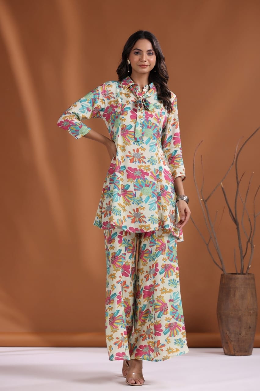 Abstract Pop on Muslin Silk Co-ord set